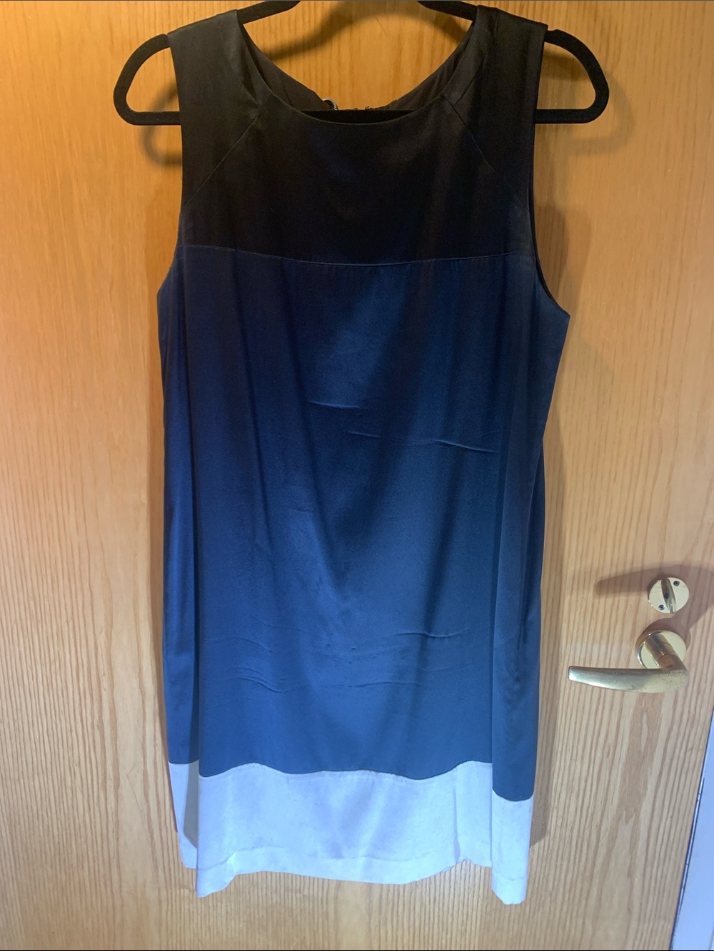 Theory Silk Blend Colorblock Sleeveless Dress in Navy, Black and White -Size 12